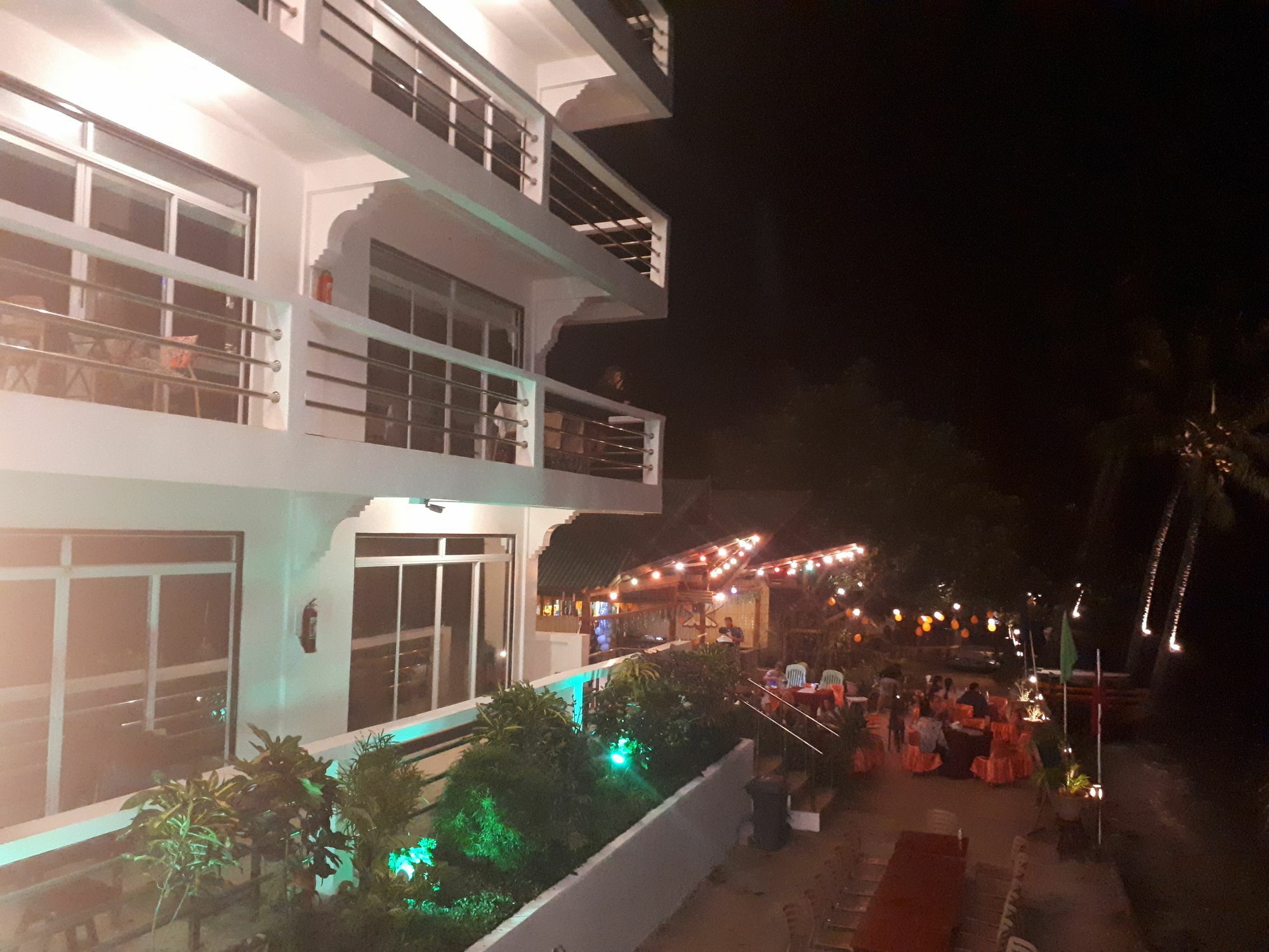 אל נידו Orange Pearl Beach Resort מראה חיצוני תמונה