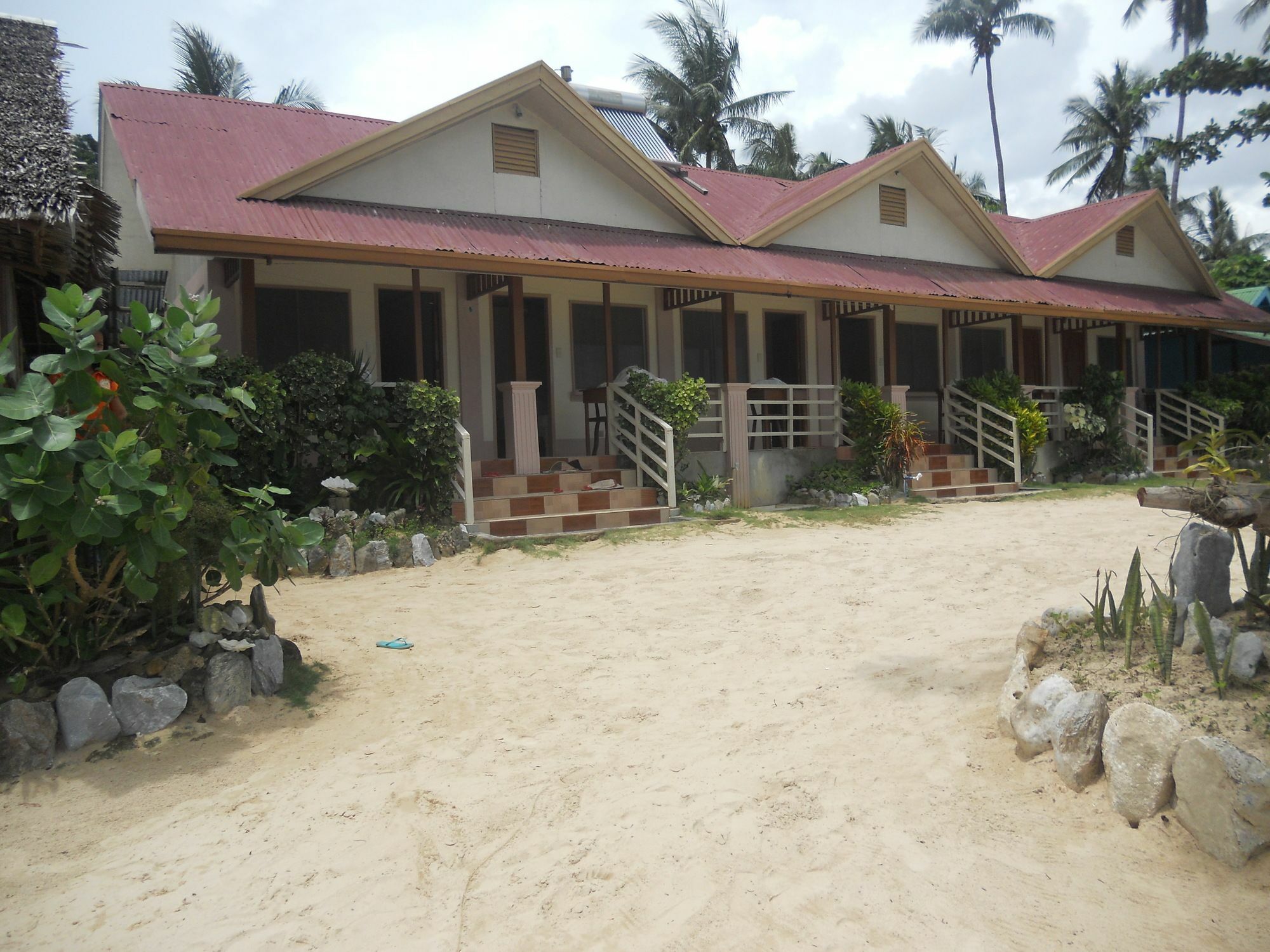 אל נידו Orange Pearl Beach Resort מראה חיצוני תמונה